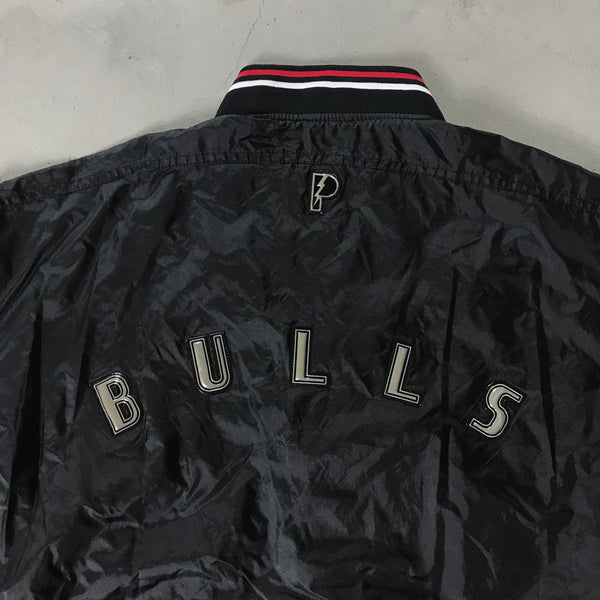 Chicago Bulls Vintage Windbreaker Pullover