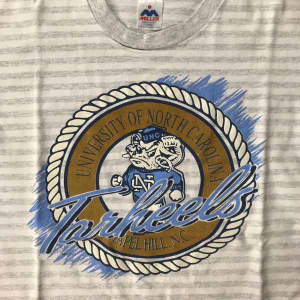 North Carolina Tarheels Vintage T-Shirt - vintage starter karlkani sergiotacchini