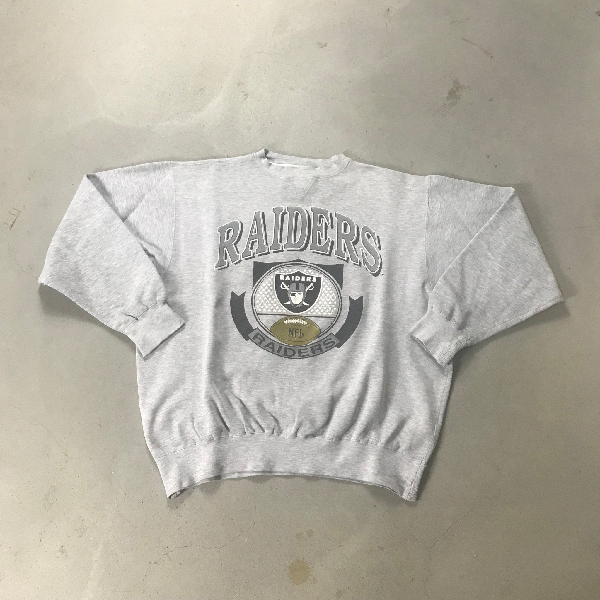 Los Angeles Raiders Vintage Crewneck - vintage starter karlkani sergiotacchini