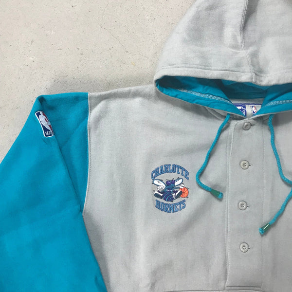Charlotte Hornets Vintage Starter Hoodie - vintage starter karlkani sergiotacchini
