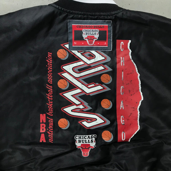 Chicago Bulls Spalding Vintage Bomber Jacket - vintage starter karlkani sergiotacchini