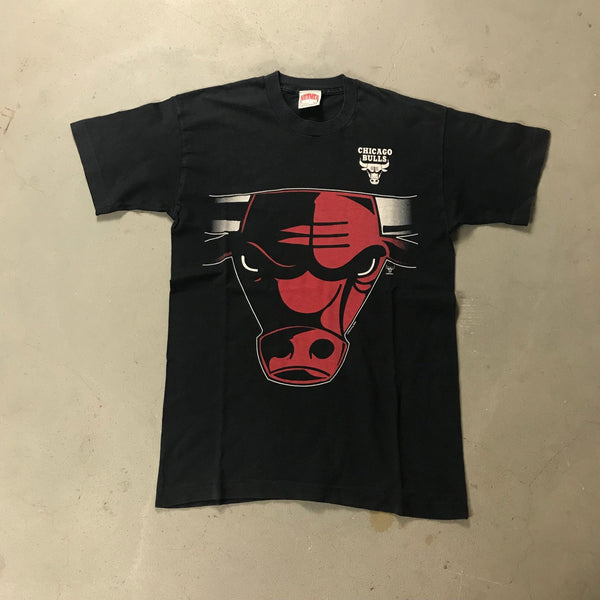 Chicago Bulls Nutmeg Vintage T-Shirt - vintage starter karlkani sergiotacchini